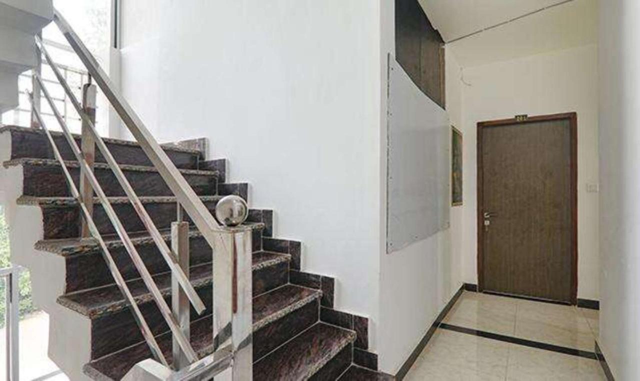 Fabexpress Ss Grand Hotel Banthra Sikandarpur Buitenkant foto