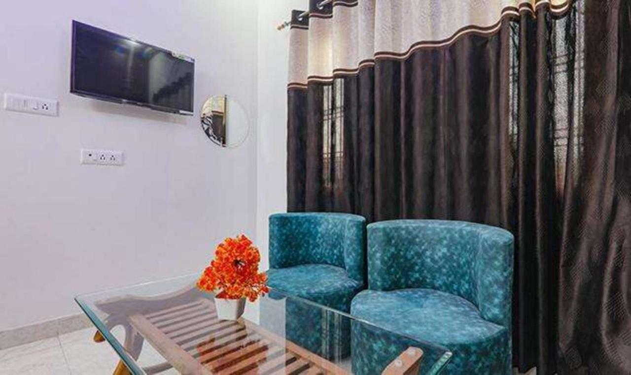 Fabexpress Ss Grand Hotel Banthra Sikandarpur Buitenkant foto