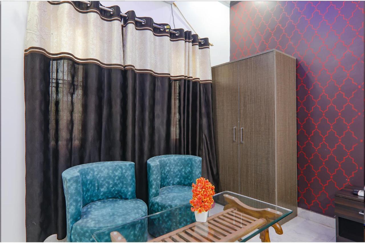 Fabexpress Ss Grand Hotel Banthra Sikandarpur Buitenkant foto